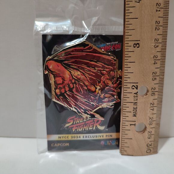 Street Fighter Dhalsim Painterly Series Enamel Pin Official Capcom Badge - Picture 2 of 2